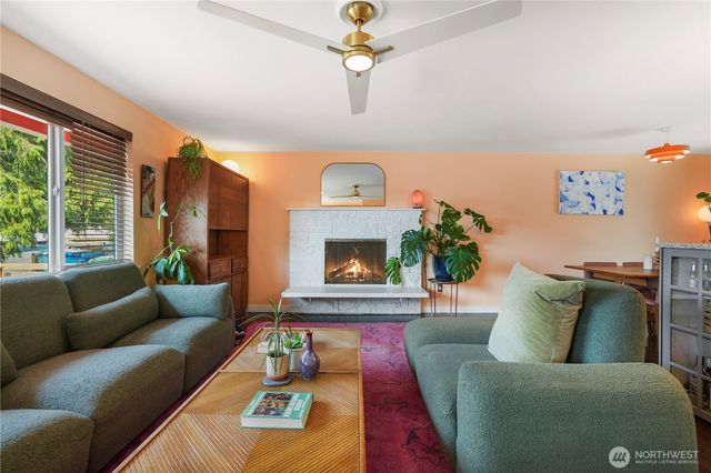 12661 SE 160th Street, Renton, WA 98058