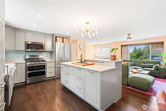 12661 SE 160th Street, Renton, WA 98058