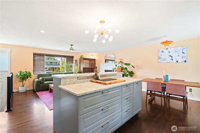 12661 SE 160th Street, Renton, WA 98058