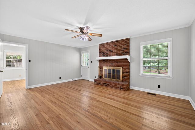18 Dubarry Court, Durham, NC 27705