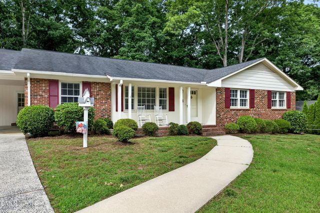 18 Dubarry Court, Durham, NC 27705