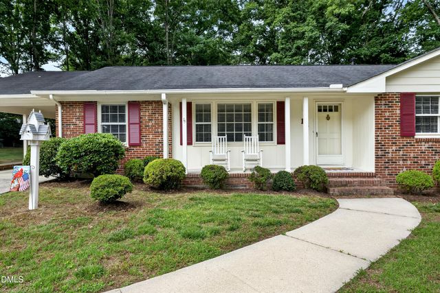 18 Dubarry Court, Durham, NC 27705