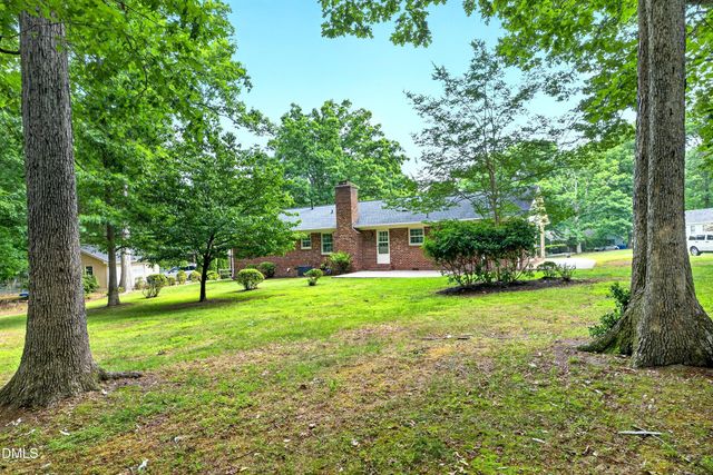 18 Dubarry Court, Durham, NC 27705