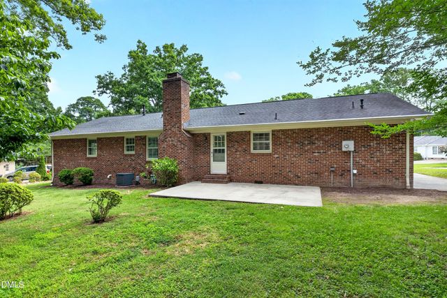 18 Dubarry Court, Durham, NC 27705