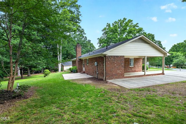 18 Dubarry Court, Durham, NC 27705