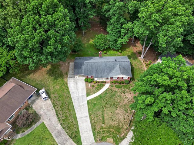 18 Dubarry Court, Durham, NC 27705