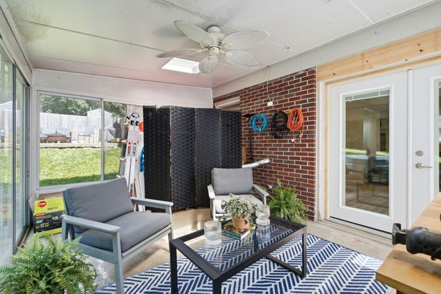 3343 Sutherland Drive, Lexington, KY 40517