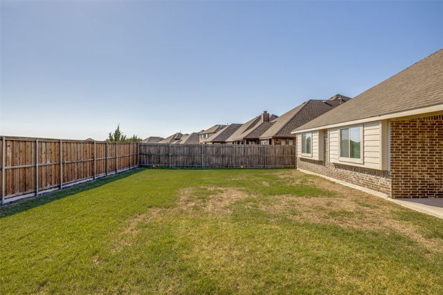 3405 Fletcher Road, Heartland, TX 75126