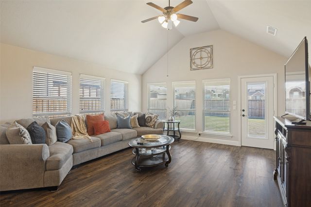3405 Fletcher Road, Heartland, TX 75126