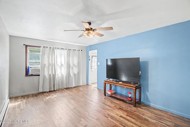 309 Twin Lakes Boulevard, Little Egg Harbor, NJ 08087