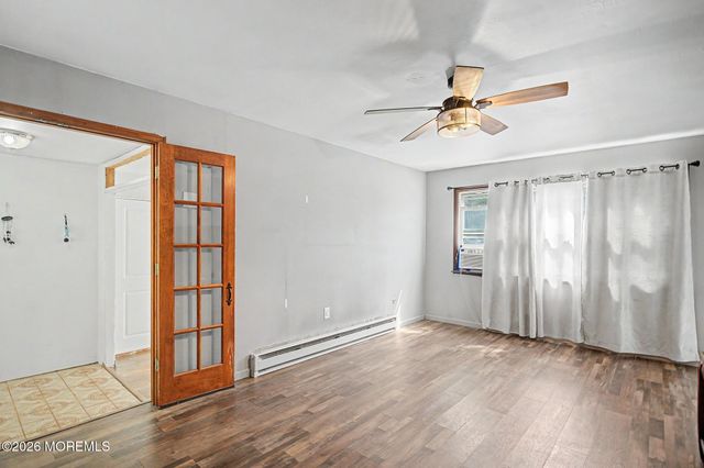 309 Twin Lakes Boulevard, Little Egg Harbor, NJ 08087
