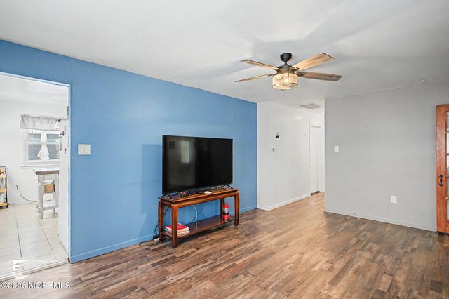 309 Twin Lakes Boulevard, Little Egg Harbor, NJ 08087