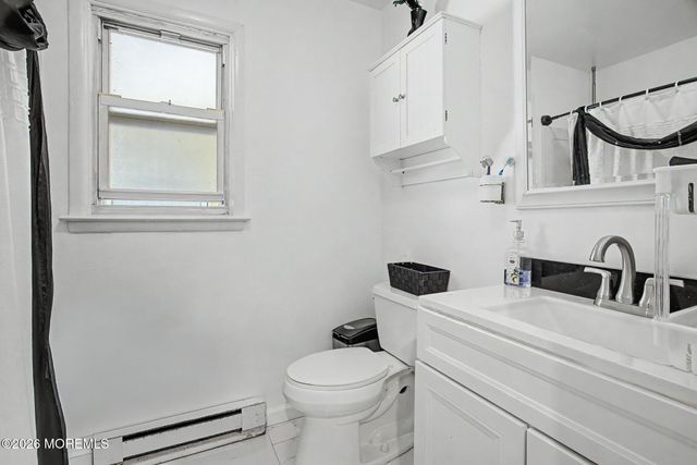 309 Twin Lakes Boulevard, Little Egg Harbor, NJ 08087
