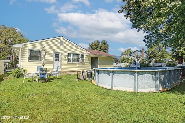 309 Twin Lakes Boulevard, Little Egg Harbor, NJ 08087
