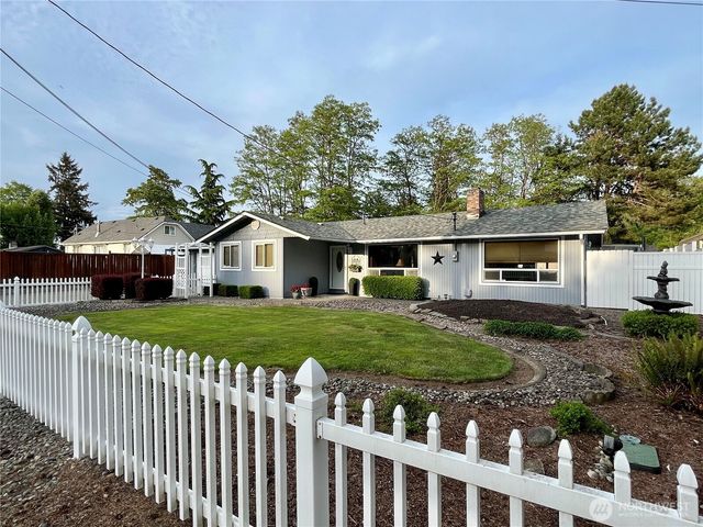 14415 Golden Given Road E, Tacoma, WA 98445
