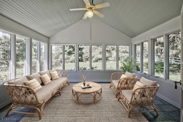 4 Brook Hollow Rd, Peapack Gladstone Boro, NJ 07934