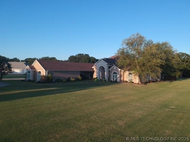 1404 N Broadway, Stigler, OK 74462