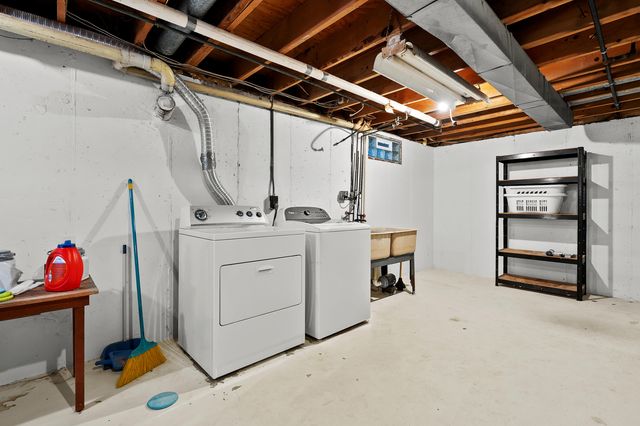 42598 15th Avenue, Bloomingdale, MI 49026