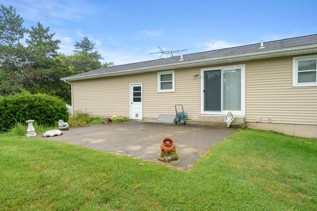 42598 15th Avenue, Bloomingdale, MI 49026