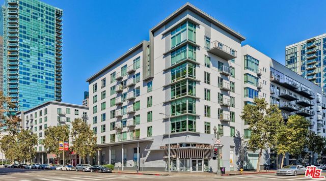 645 W 9th Street 500, Los Angeles, CA 90015