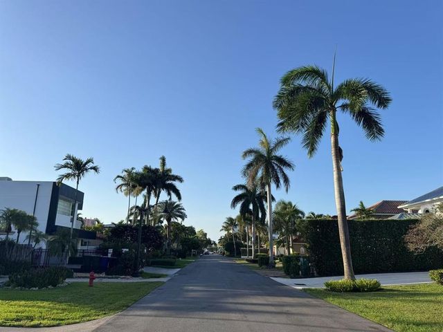 455 Bontona Avenue, Fort Lauderdale, FL 33301