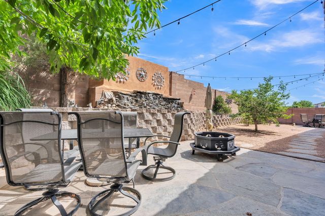 7305 Nome Drive NE, Rio Rancho, NM 87144