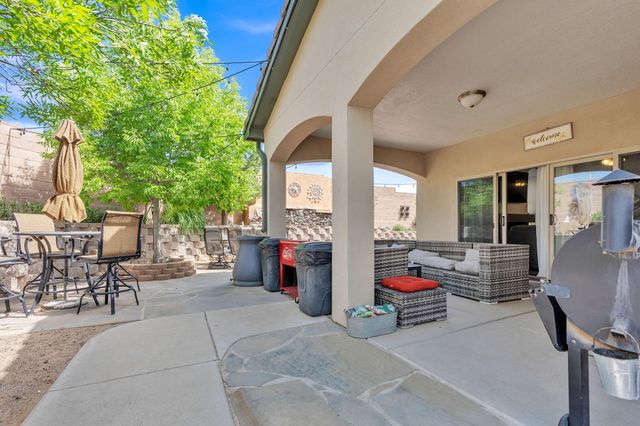 7305 Nome Drive NE, Rio Rancho, NM 87144