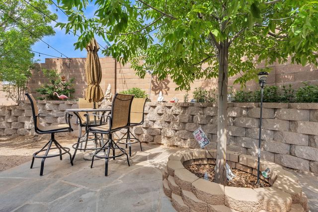 7305 Nome Drive NE, Rio Rancho, NM 87144
