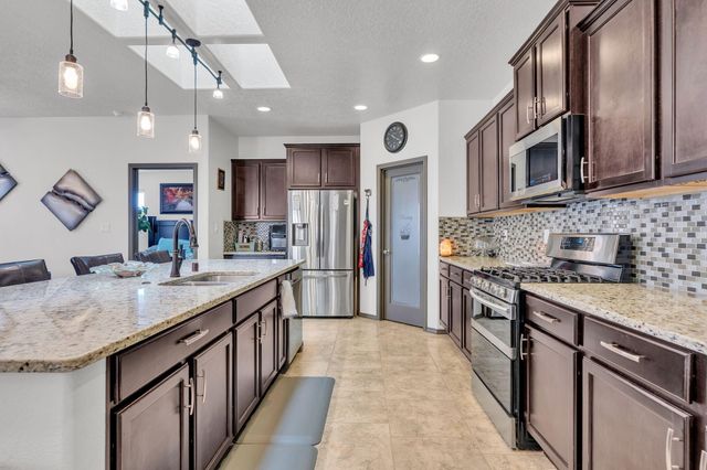 7305 Nome Drive NE, Rio Rancho, NM 87144