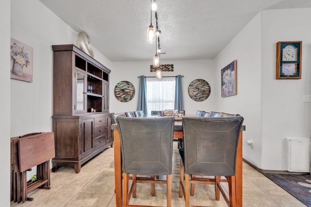 7305 Nome Drive NE, Rio Rancho, NM 87144