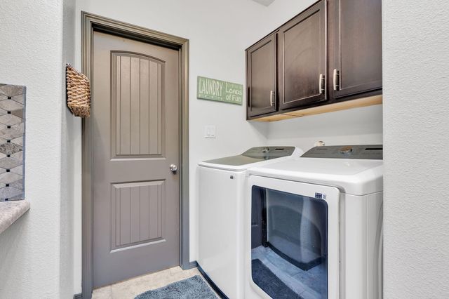 7305 Nome Drive NE, Rio Rancho, NM 87144