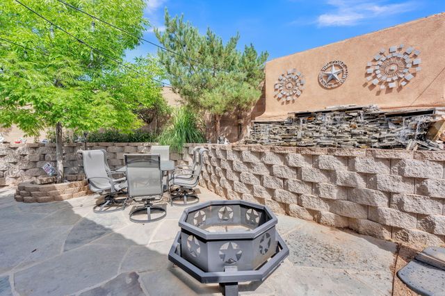 7305 Nome Drive NE, Rio Rancho, NM 87144