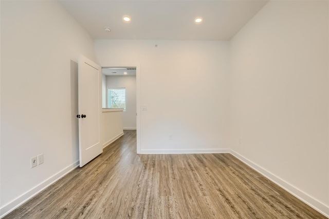 5924 S Congress Ave 62S, Austin, TX 78745