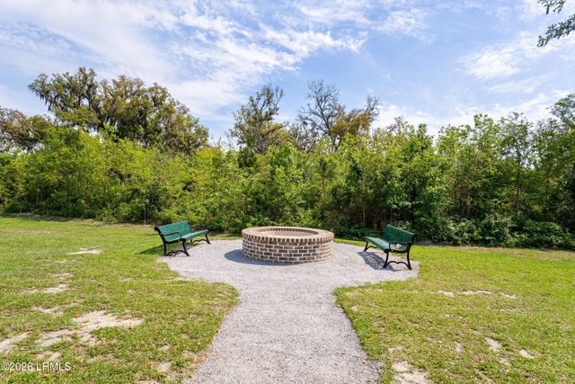 70 Shadow Moss Drive, Beaufort, SC 29906