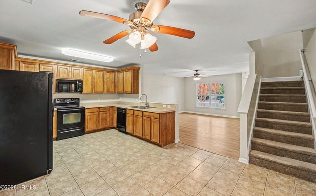 70 Shadow Moss Drive, Beaufort, SC 29906