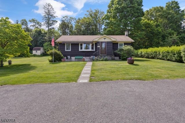 6 Odell Rd, Vernon Twp., NJ 07462