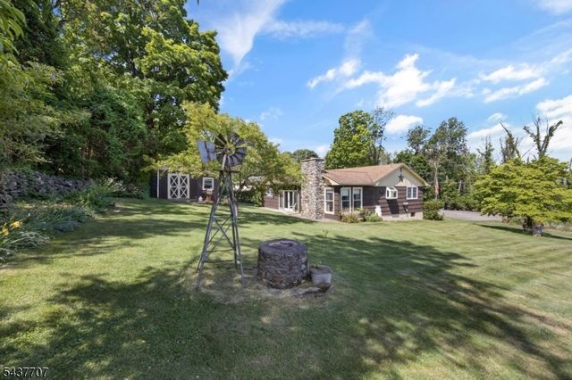 6 Odell Rd, Vernon Twp., NJ 07462