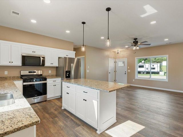 31468 Isabelle Drive, Pequot Lakes, MN 56472