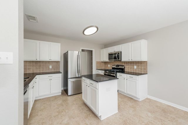 3330 Legends Mill Drive, Spring, TX 77386