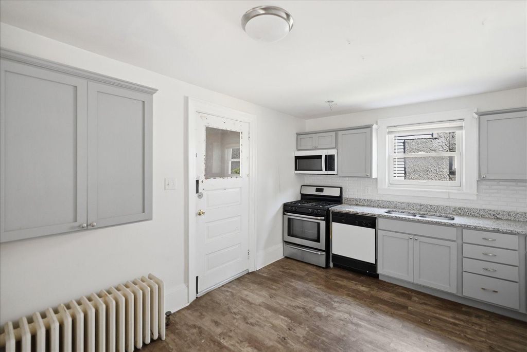 2644 Garfield Avenue, Minneapolis, MN 55408 — photo 2