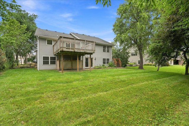 2880 Crinkle Root Drive, Fitchburg, WI 53711