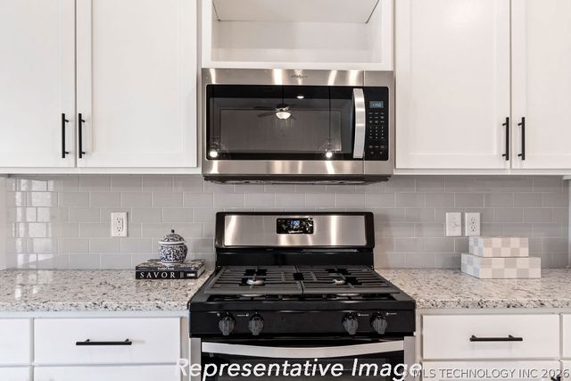 13437 S 72nd East Avenue, Bixby, OK 74008