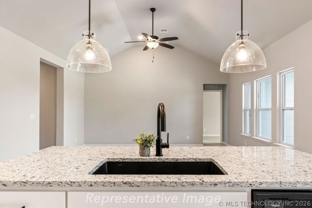 13437 S 72nd East Avenue, Bixby, OK 74008