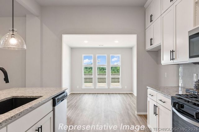 13437 S 72nd East Avenue, Bixby, OK 74008