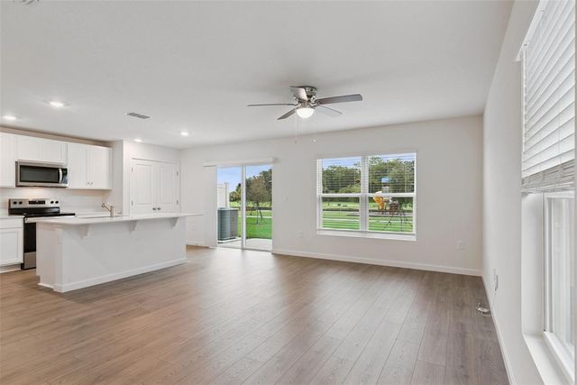 541 REMICK STREET, Osteen, FL 32764