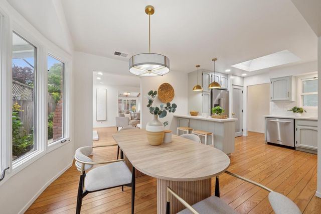 873 Cottonwood Drive, Cupertino, CA 95014