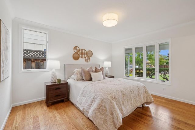 873 Cottonwood Drive, Cupertino, CA 95014