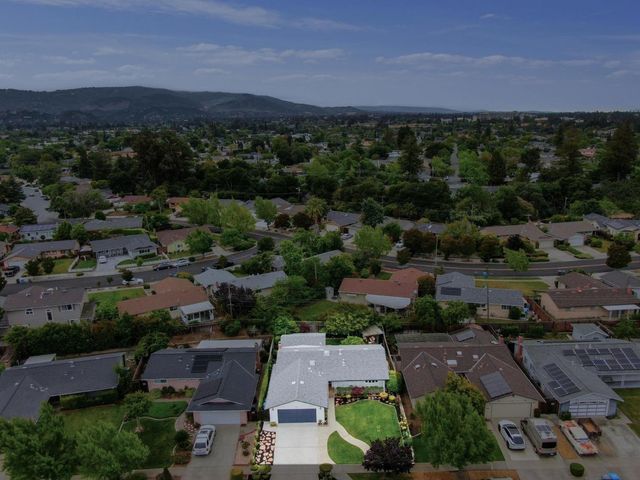 873 Cottonwood Drive, Cupertino, CA 95014