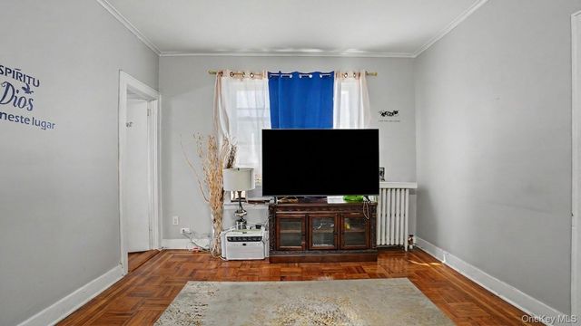 2977 Harding Avenue, Bronx, NY 10465