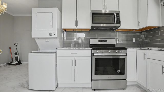 2977 Harding Avenue, Bronx, NY 10465